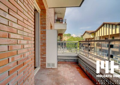 http://Balcon%20(2)