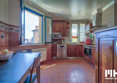 http://comprar-garaje-hondarribia